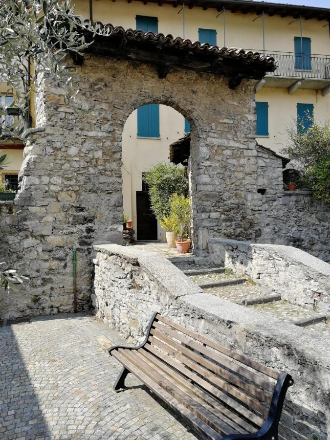 Villa L'Antico Borgo, Un Mix Di Storia E Romanticismo à Lierna Extérieur photo
